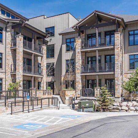 Blackstone Luxury 2Br, Walk To Skiing At Cabriolet, Mountain View, Shared Pool And Hot Tub, Gym Park City Zewnętrze zdjęcie