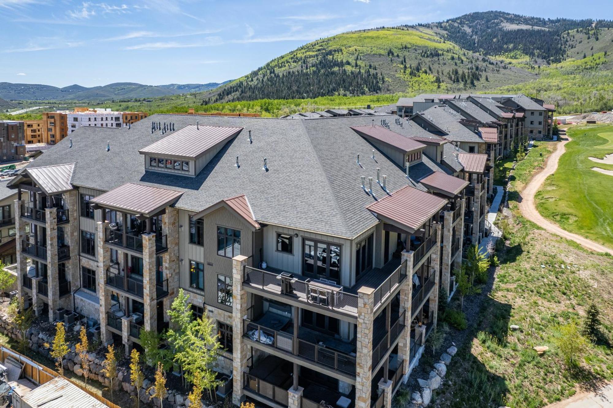 Blackstone Luxury 2Br, Walk To Skiing At Cabriolet, Mountain View, Shared Pool And Hot Tub, Gym Park City Zewnętrze zdjęcie