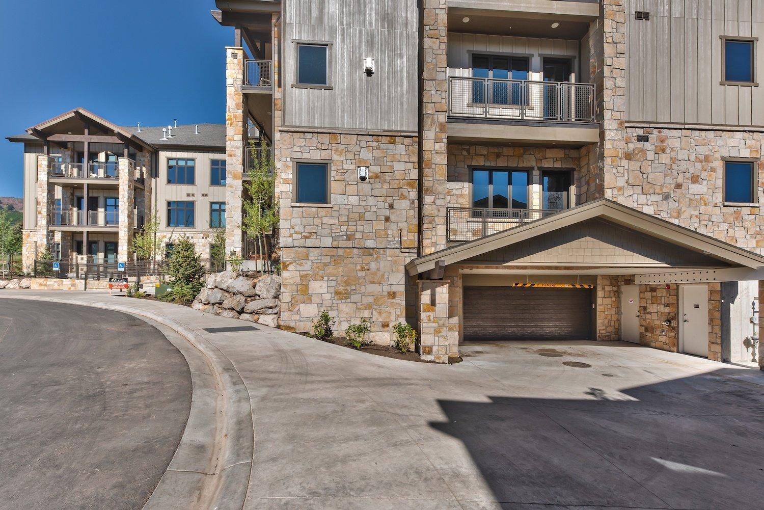 Blackstone Luxury 2Br, Walk To Skiing At Cabriolet, Mountain View, Shared Pool And Hot Tub, Gym Park City Zewnętrze zdjęcie