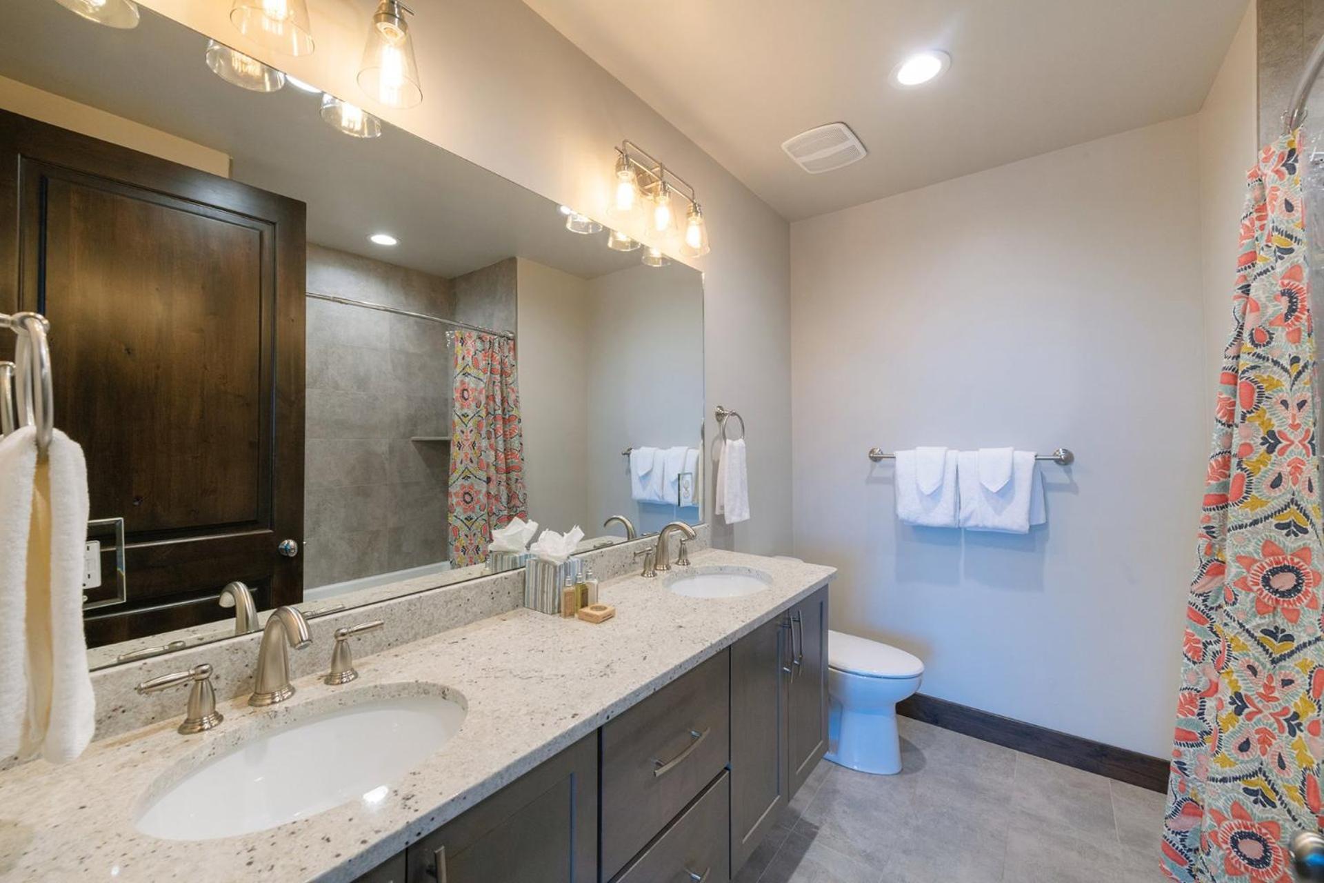 Blackstone Luxury 2Br, Walk To Skiing At Cabriolet, Mountain View, Shared Pool And Hot Tub, Gym Park City Zewnętrze zdjęcie