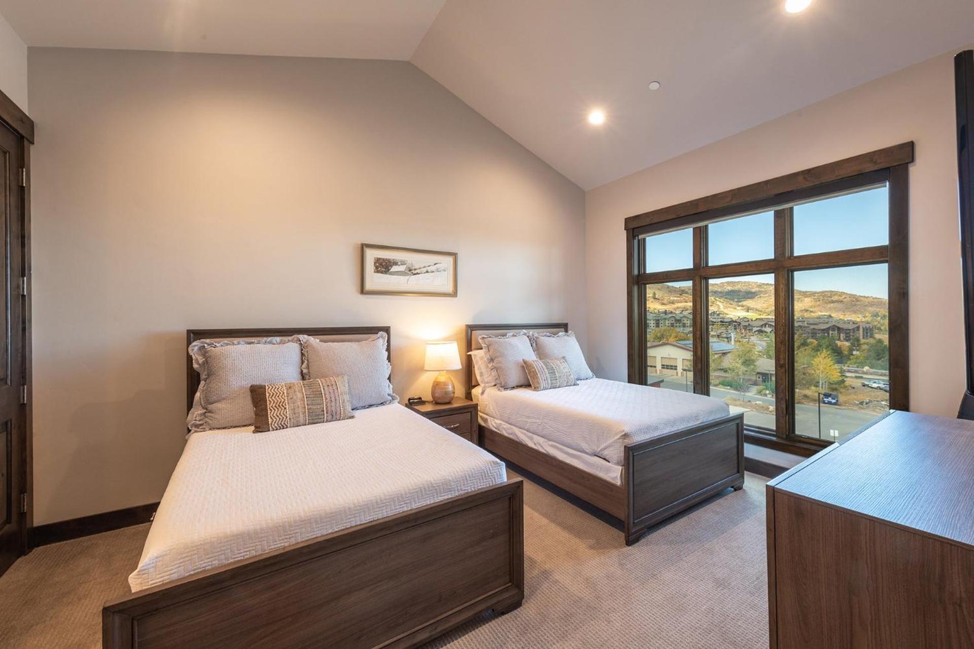 Blackstone Luxury 2Br, Walk To Skiing At Cabriolet, Mountain View, Shared Pool And Hot Tub, Gym Park City Zewnętrze zdjęcie
